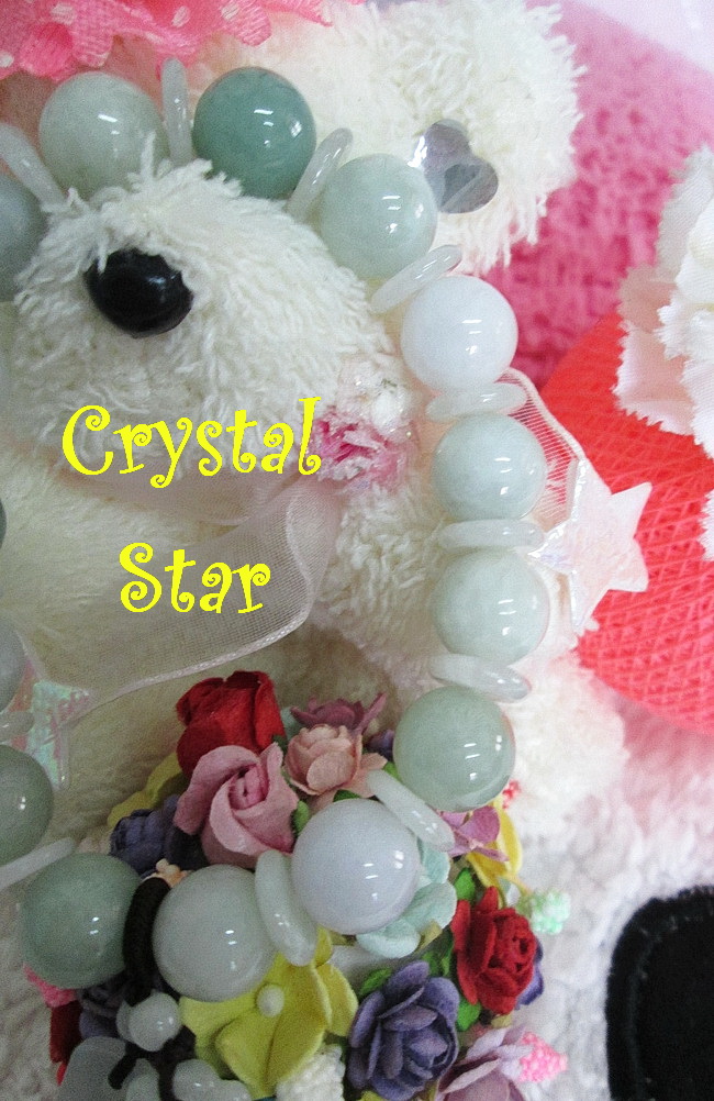 สร้อยข้อมือหยกสีเขียวอ่อนแกะสลักรูปถุงเงิน