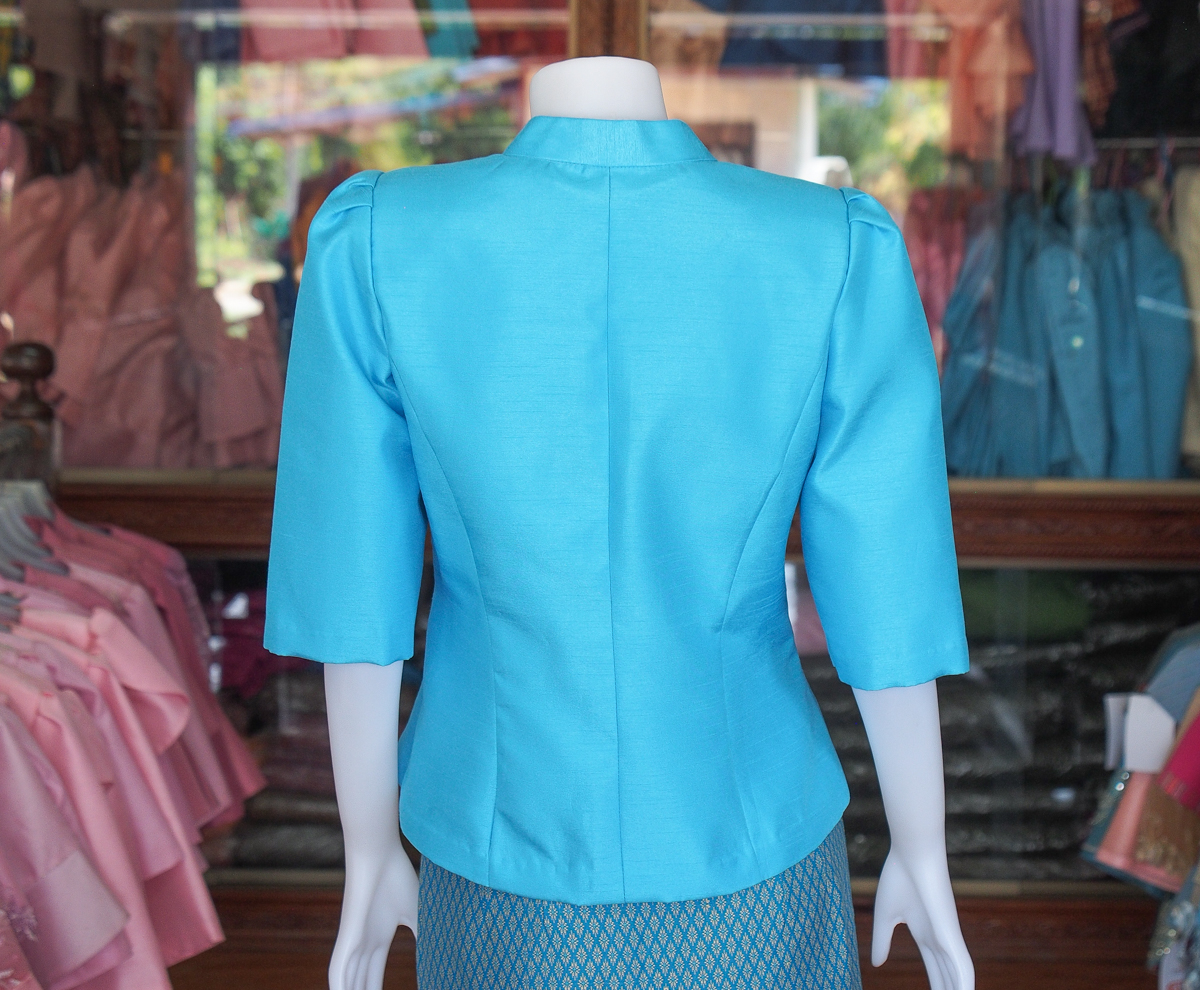 เสื้อผ้าไหมแพรทอง แต่งลูกไม้ สีฟ้า ไซส์ 4XL