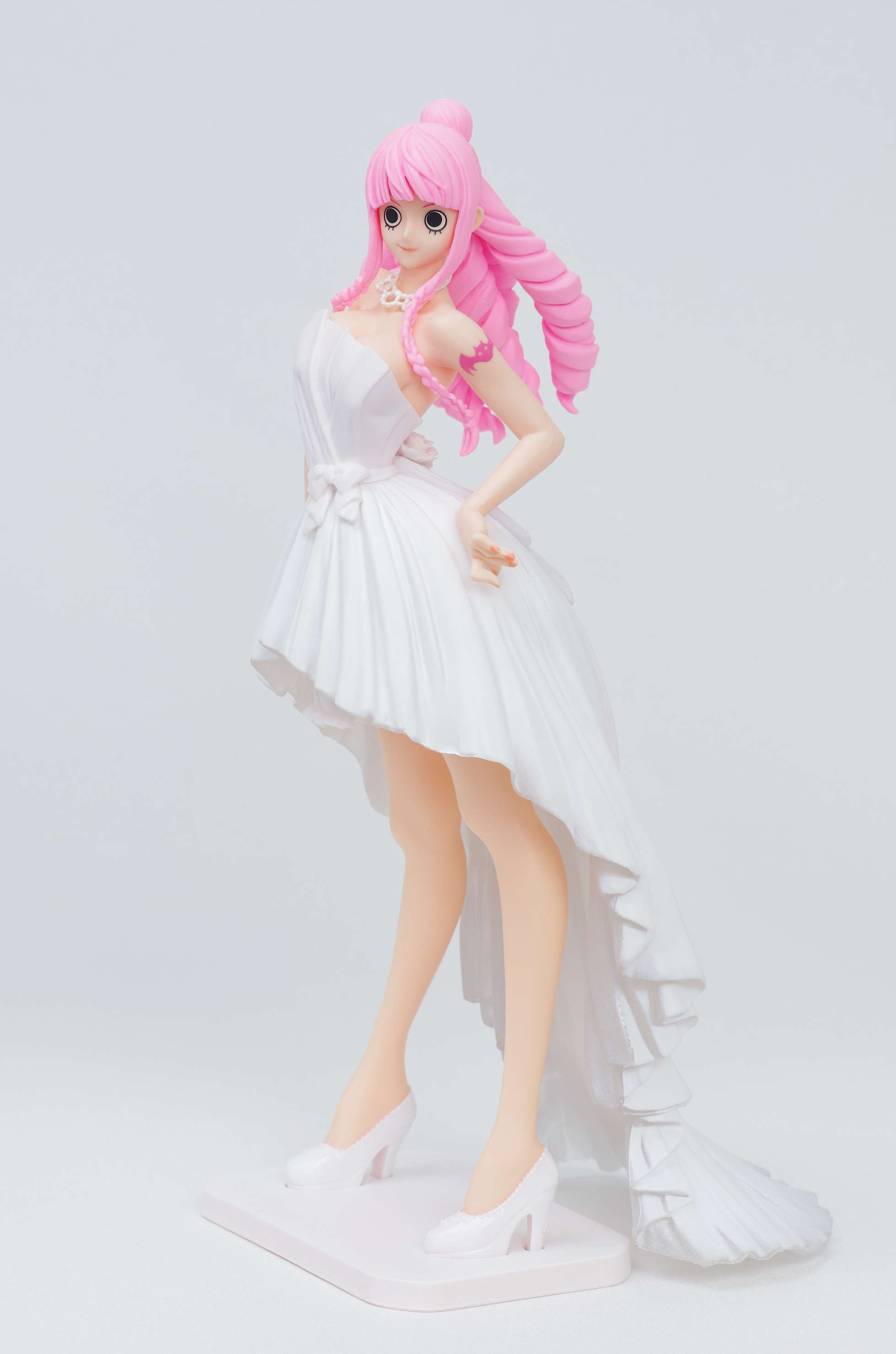 โมเดลวันพีช ลิขสิทธิ์แท้ เพโรน่าชุดแต่งงาน LADY EDGE WEDDING Perhona