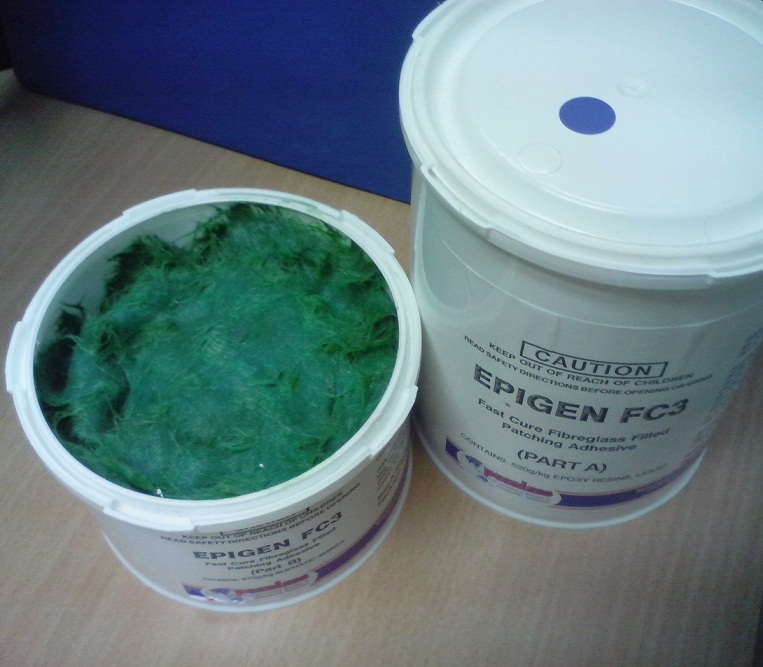 สารอีพ๊อกซี่ผสมใยไฟเบอร์กลาสสำหรับซ่อมแซม ชนิดแห้งเร็ว EPOXY ซ่อมโลหะ