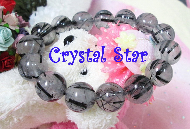 สร้อยข้อมือแก้วขนเหล็ก