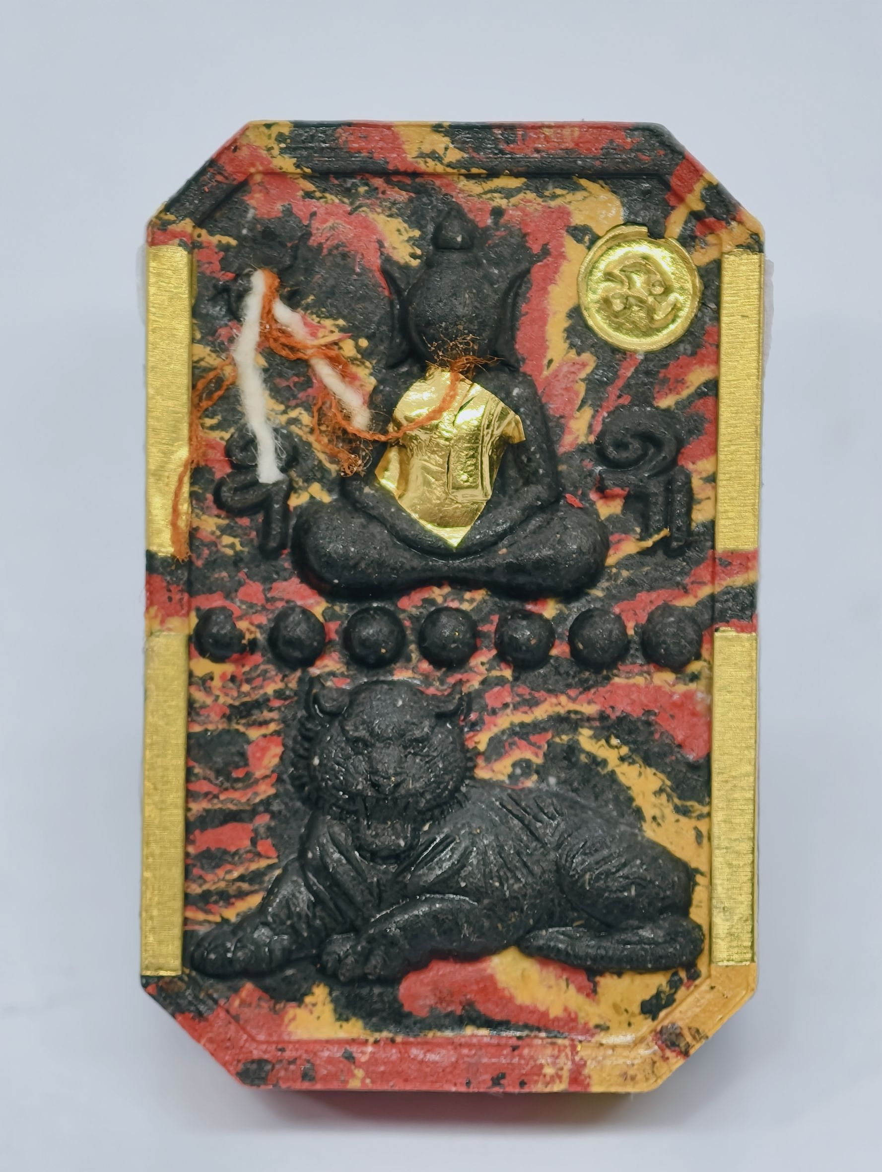 หลวงพ่อประสูติ วัดในเตา สมเด็จเสือนอนกิน พยัคฆ์เศรษฐี ชุดงานมาสเตอร์พีซ หน้ากากทองคำ หมุดนะ ตะกรุดทอง4ดอก KA2892