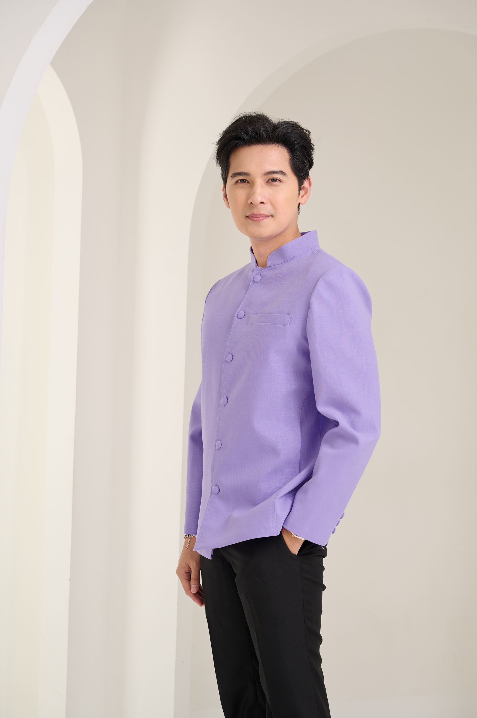 เสื้อผ้าฝ้ายแพรเงินคอพระราชทานแขนยาว สีม่วง ไซส์ 2XL