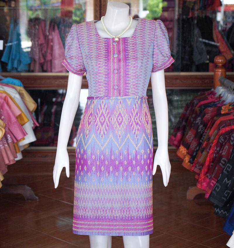 เดรสผ้าฝ้ายครามลายมัดหมี่ สีม่วง ไซส์ 2XL