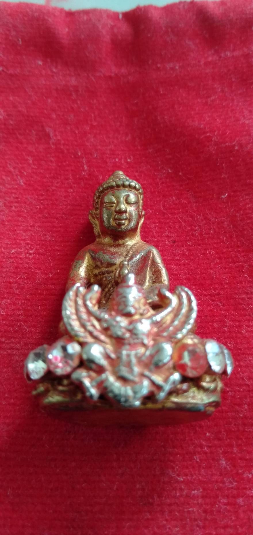 พระกริ่งในตำนานที่เล่าขานต่อๆกันมา..สาธุ.. เป็นมหาบุญแท้ ของผู้ที่ได้ครอบครอง