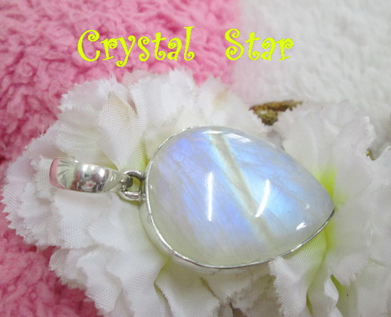จี้ Moonstone หยดน้ำใหญ่