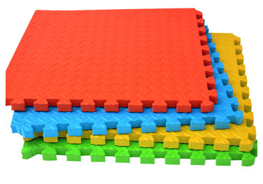 แผ่นโฟมรองคลาน EVA PUZZLE MAT ขนาด 0.60x0.60 หนา 12 มม.สีพื้น 1ชุดมี 4 แผ่น