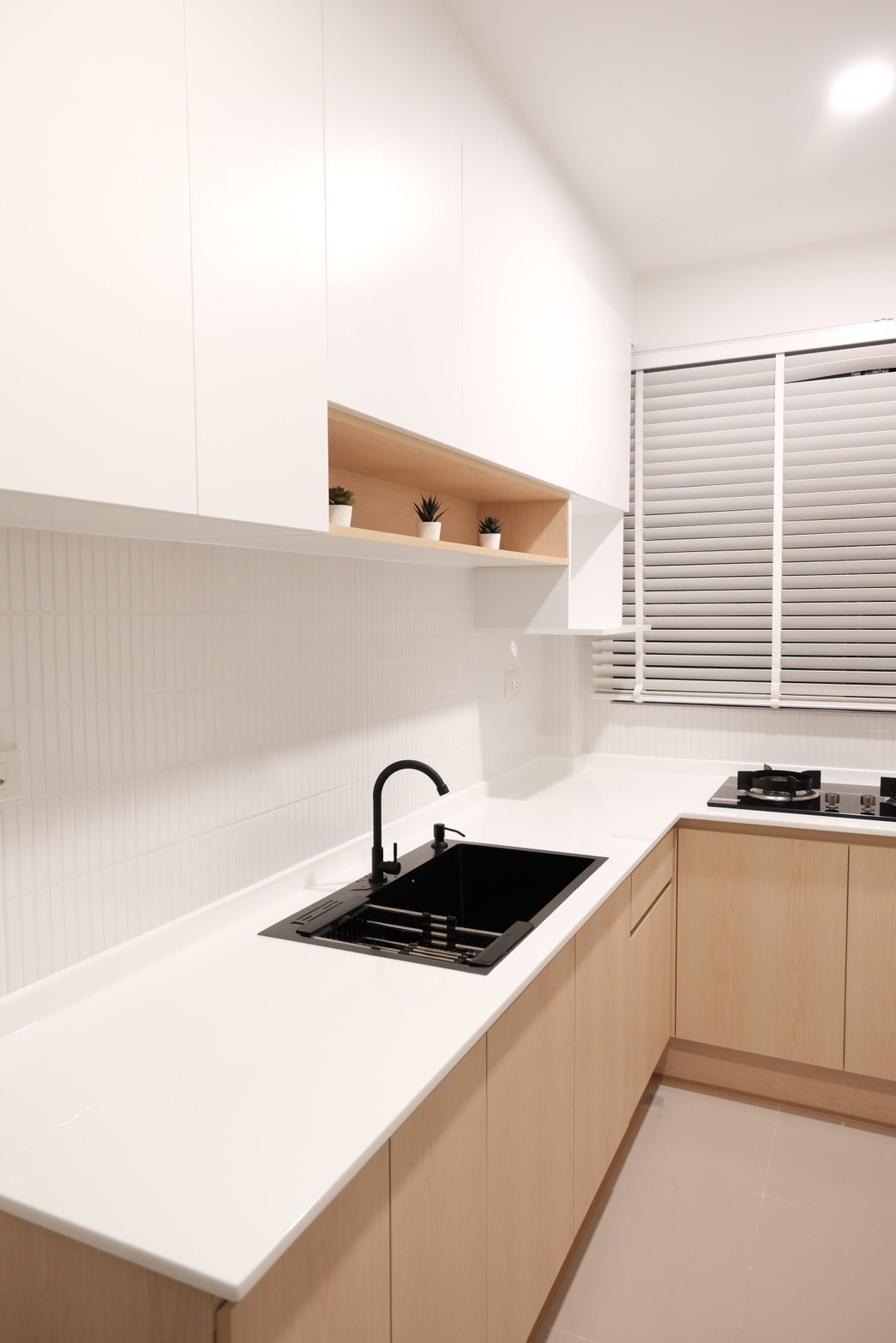 ครัวบิ้วอิน บ้านคุณเสาวลักษณ์ ราคา 54000- Centro ราชพฤกษ์ ❤