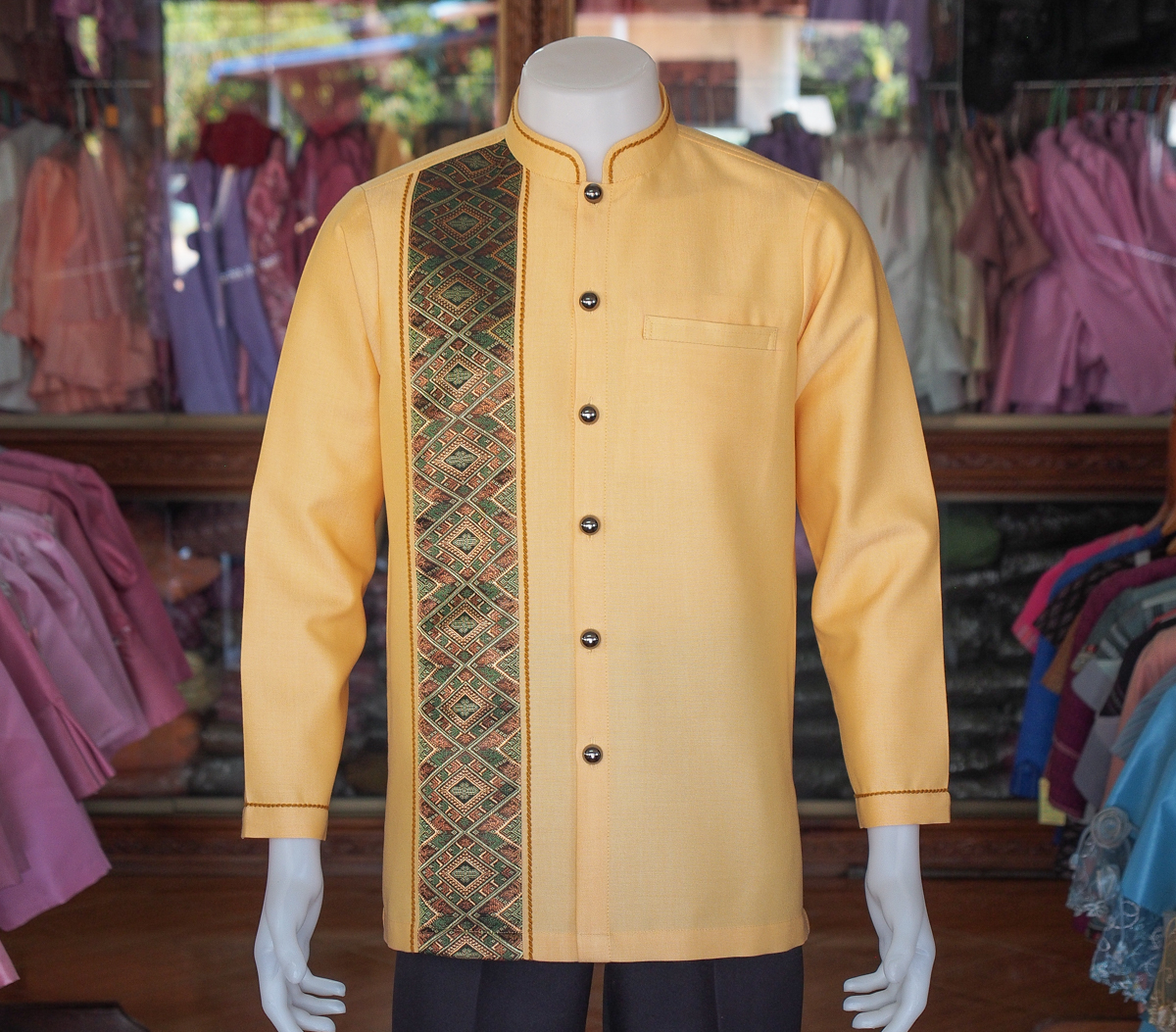 เสื้อผ้าฝ้ายสุโขทัยแต่งจก คอพระราชทานแขนยาว สีเหลือง ไซส์ 2XL