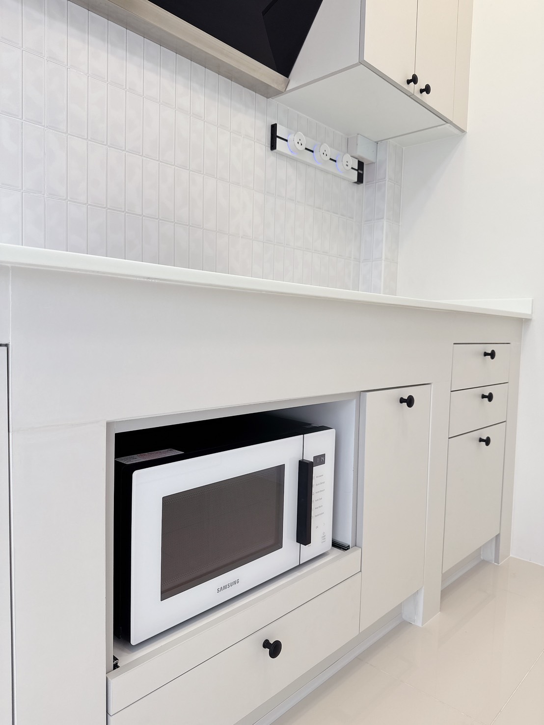 ครัวบิ้วอิน บ้านคุณ คุณภิชญาภา ราคา 67,000 หมู่บ้าน Centro ราชพฤกษ์-345