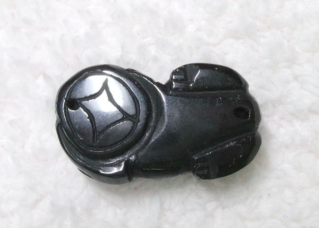 ปี่เซี๊ยะ (เรนโบว์ออปซิเดียน)