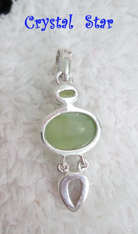 จี้ Moonstone และ Prenite