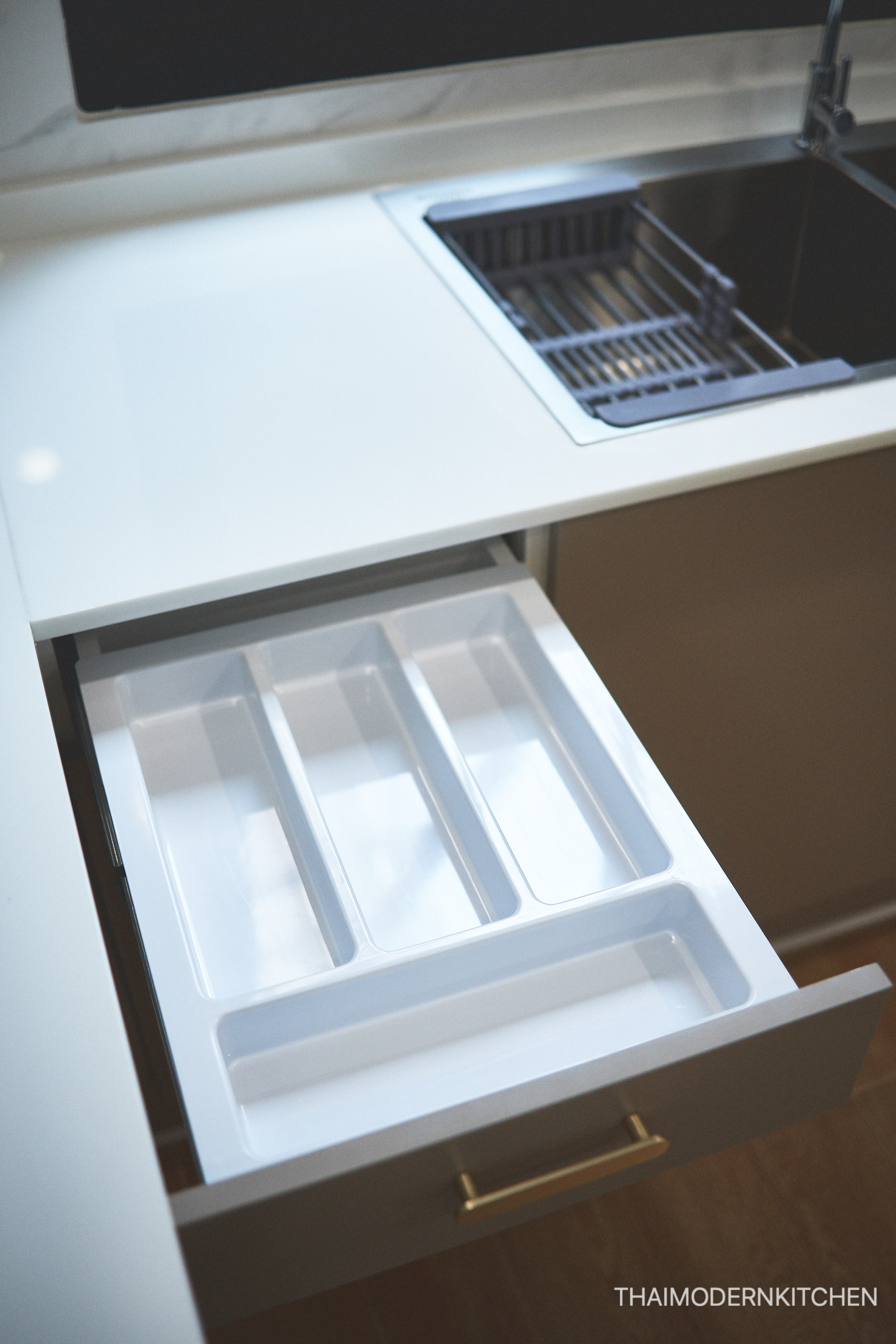 ครัวบิ้วอิน บ้านคุณพรพิมล 5.9 ตู้บน+ล่าง 2.4 ตู้ล่าง