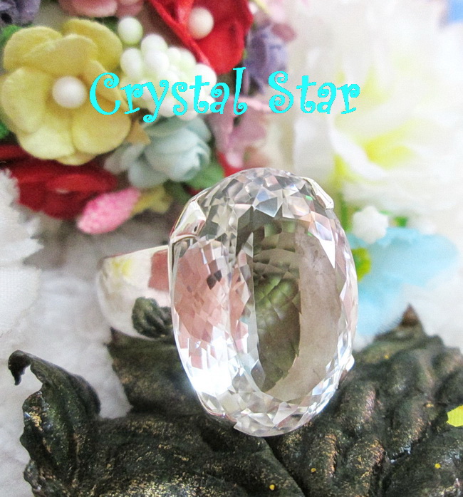 แหวนคริสตัล