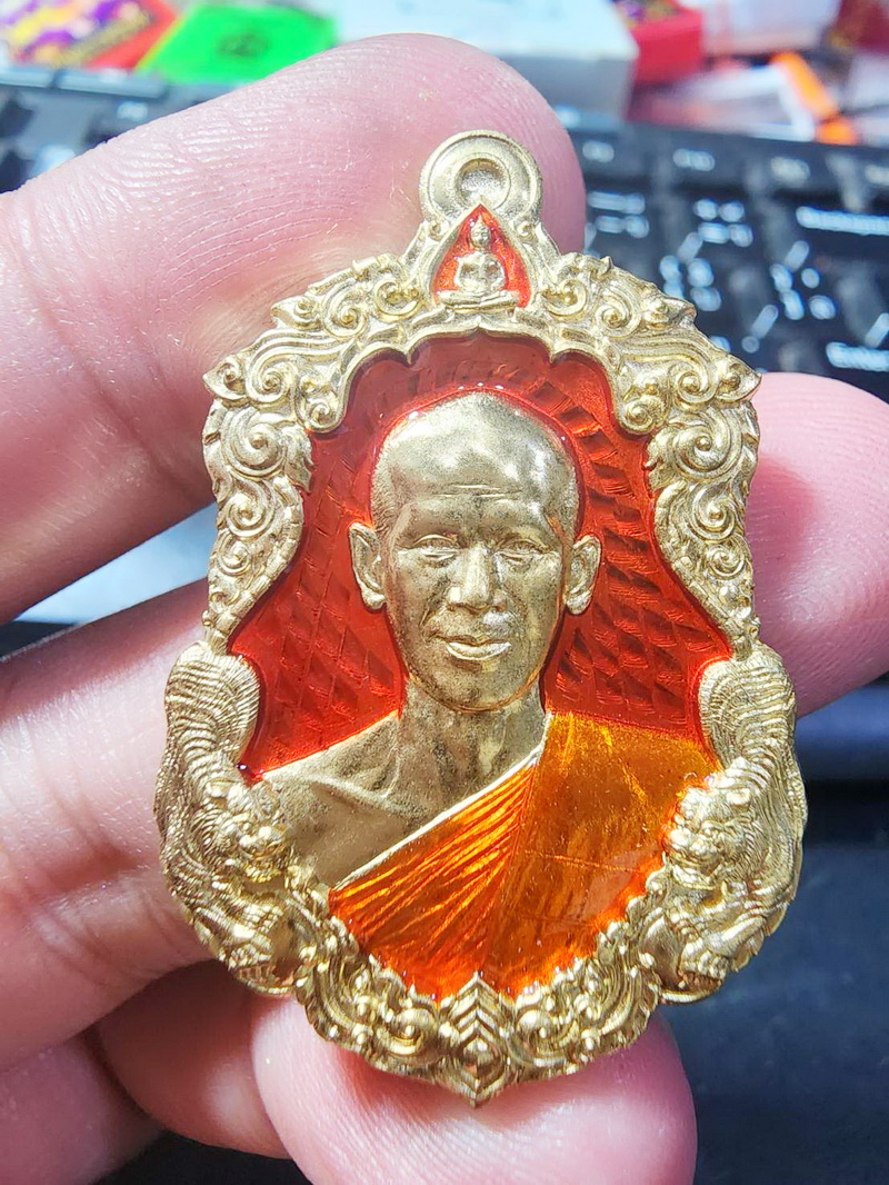 พระอาจารย์ต้อม วัดท่าสะแบง รวยนะ 9 ดี ลงยา (AB5699)