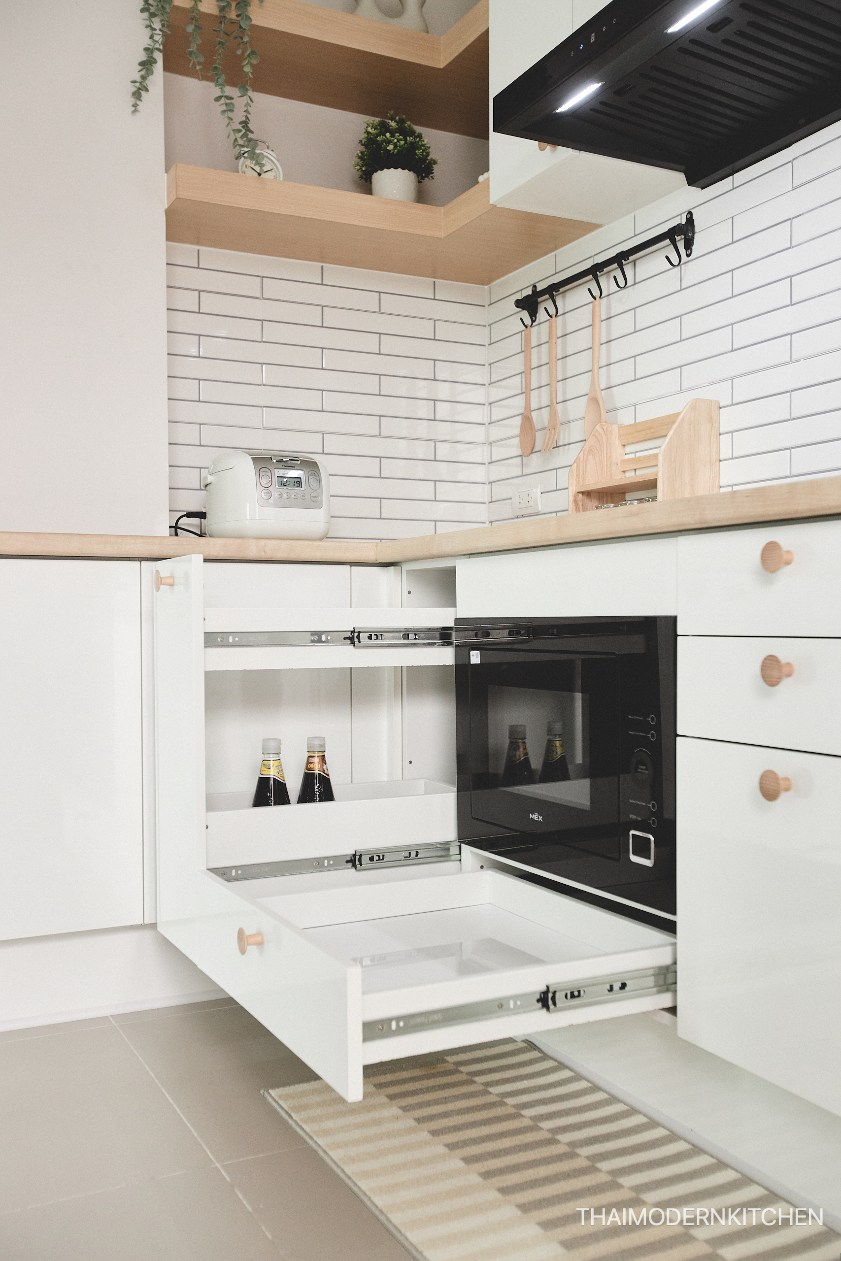 ครัวบิ้วอิน บ้านคุณ กลวัชร ราคา 61000- มบ.ศุภาลัยไพรด์ บางนา-ลาดกระบัง 2.85 +1.74 ตู้บน+ล่าง