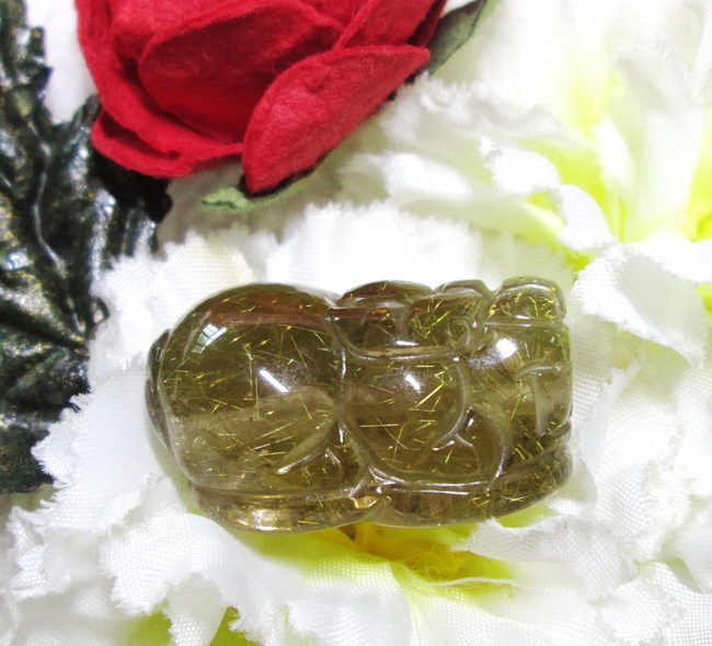 ปี่เซี๊ยะแกะสลักจากสโมคกี้ควอทซ์