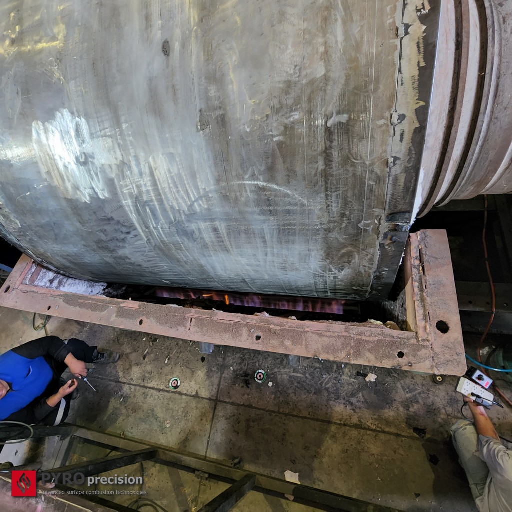 หัวเตาแก๊ส ตรงยาว LD305-PMX-4 Linear Gas Burner (Premix) ความยาวโมดูล1.2ม กำลัง 90-270 กิโลวัตต์ เครื่องอบแห้งแบบถังหมุน (Rotary Dryer)