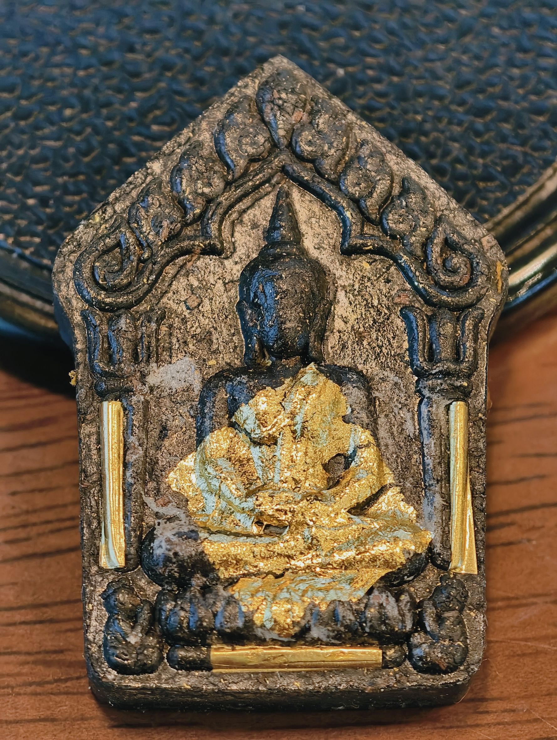 หลวงปู่มหาศิลา สวนสงฆ์แกเปะ ขุนแผน ล้านรวยรวย หลังพระคาถาหัวใจขุนแผน ตะกรุดทอง 3 ดอก กำไลทองคู่ KA4277