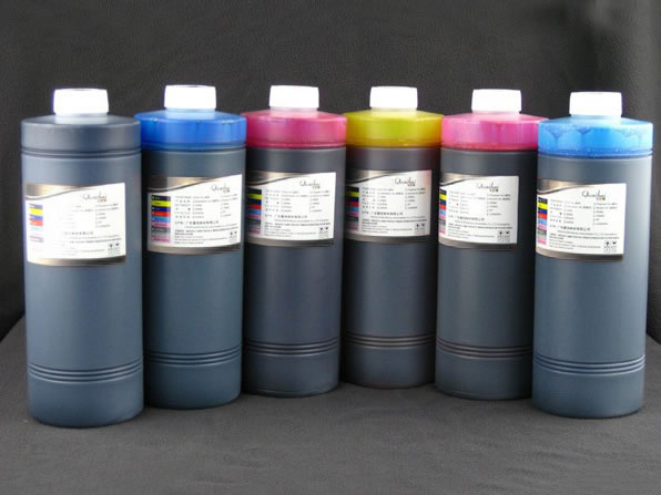 หมึกพิมพ์แบบ Dye (water-based ink) ลักษณะเป็นสารละลาย