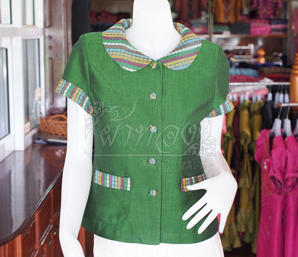 เสื้อผ้าฝ้ายสุโขทัยแต่งผ้ามุกสายรุ้ง อัดผ้ากาว สีเขียว ไซส์ S