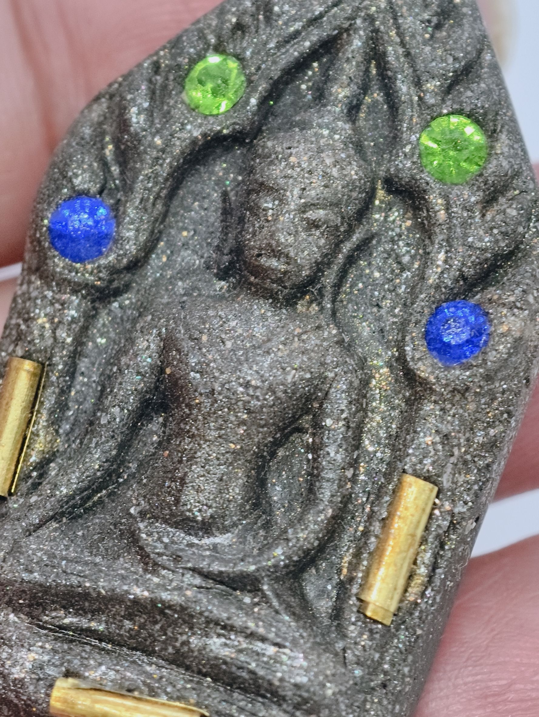 หลวงปู่มหาศิลา สิริจันโท พระผง ขุนแผน รุ่น รวมแร่กายสิทธิ์ พุทธาภิเษก 2 วาระ KA2448