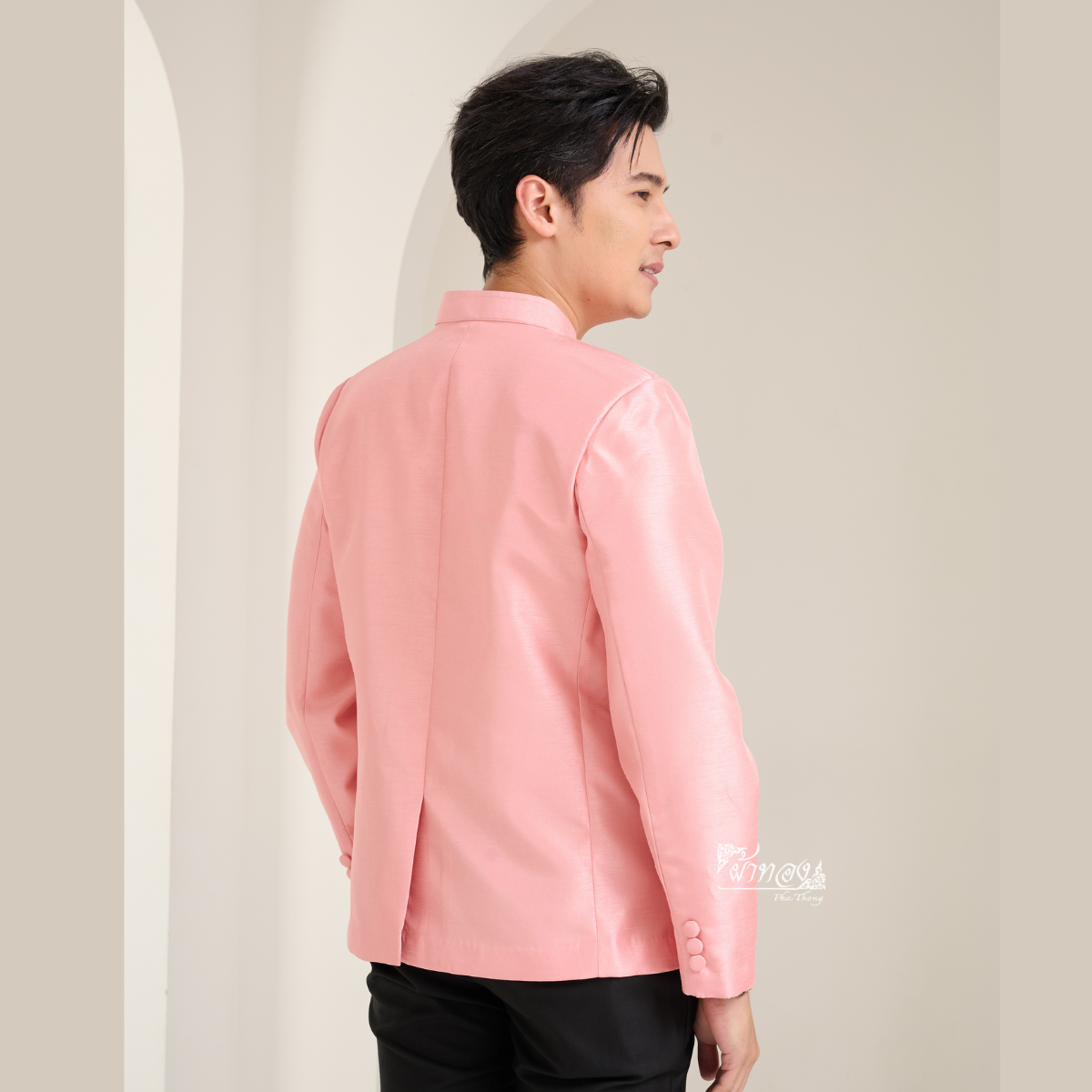 เสื้อผ้าไหมแพรทองคอพระราชทานแขนยาว สีชมพูโอรส ไซส์ 3XL