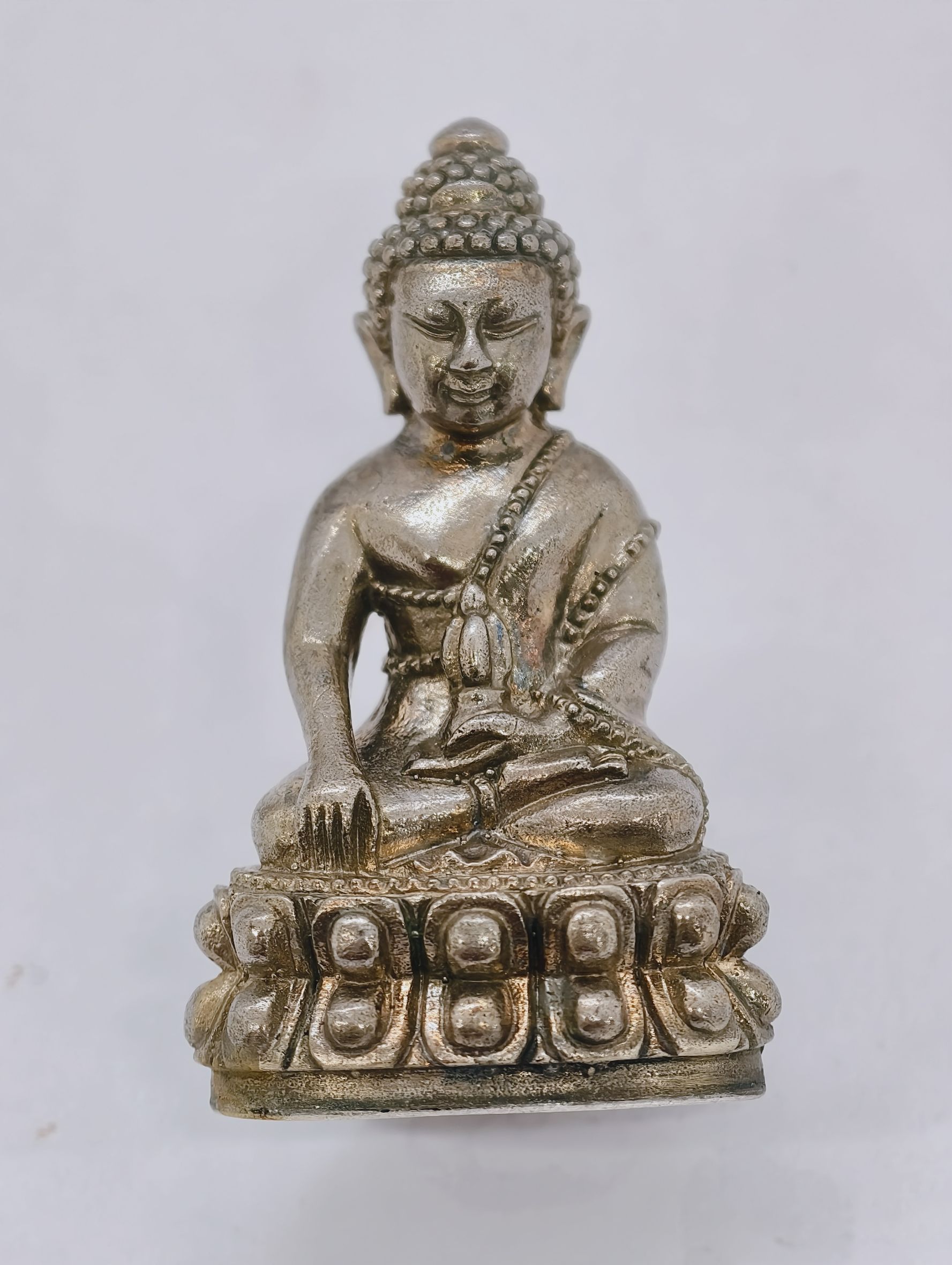 หลวงปู่จื่อ วัดเขาตาเงาะ พระกริ่ง มังกรทอง เทพประทานพร เปิดประตูมังกร ปีนักษัตรมังกรทอง สัมฤทธิ์เงินโลหะ ก้นเงิน (KA1200)