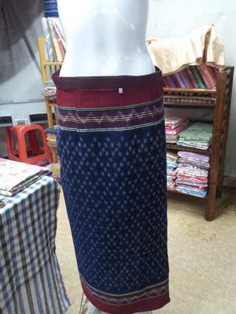 ผ้าซิ่นมัดหมี่ ผ้าถุงสำเร็จรูปผ้าฝ้าย