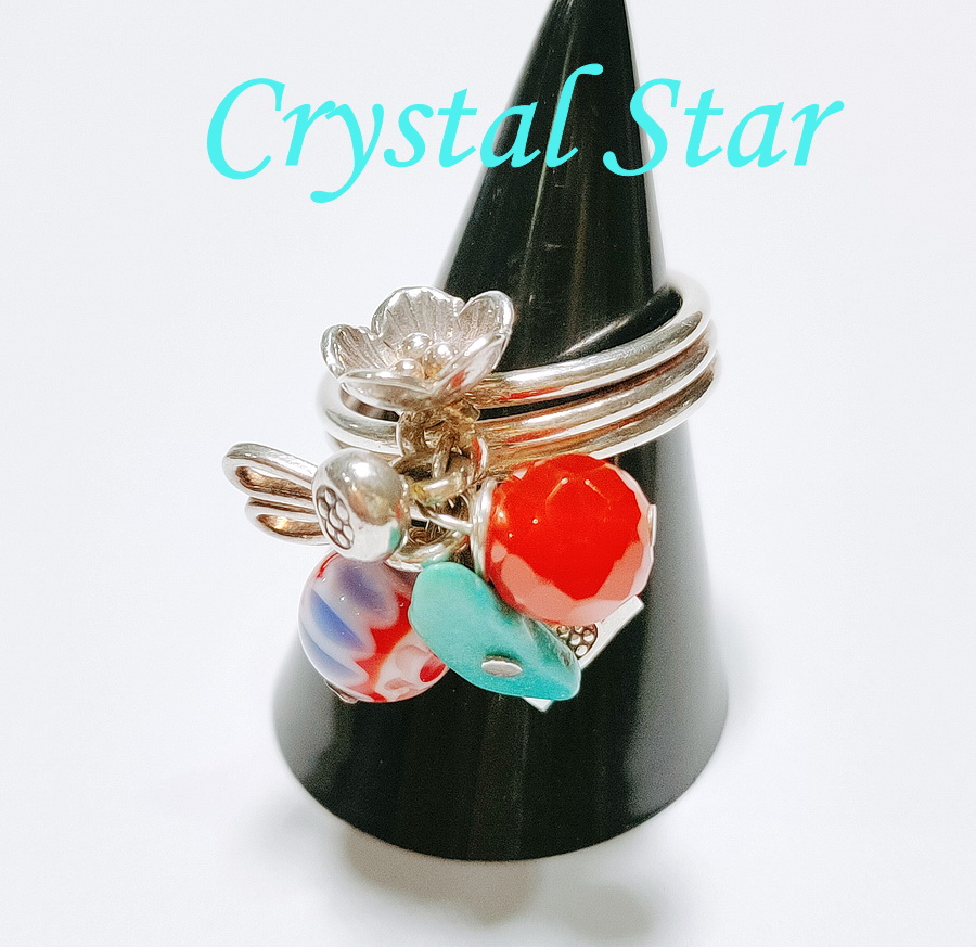 แหวนเงินร้อยกับลูกปัด เงิน และเทอร์ควอยส์