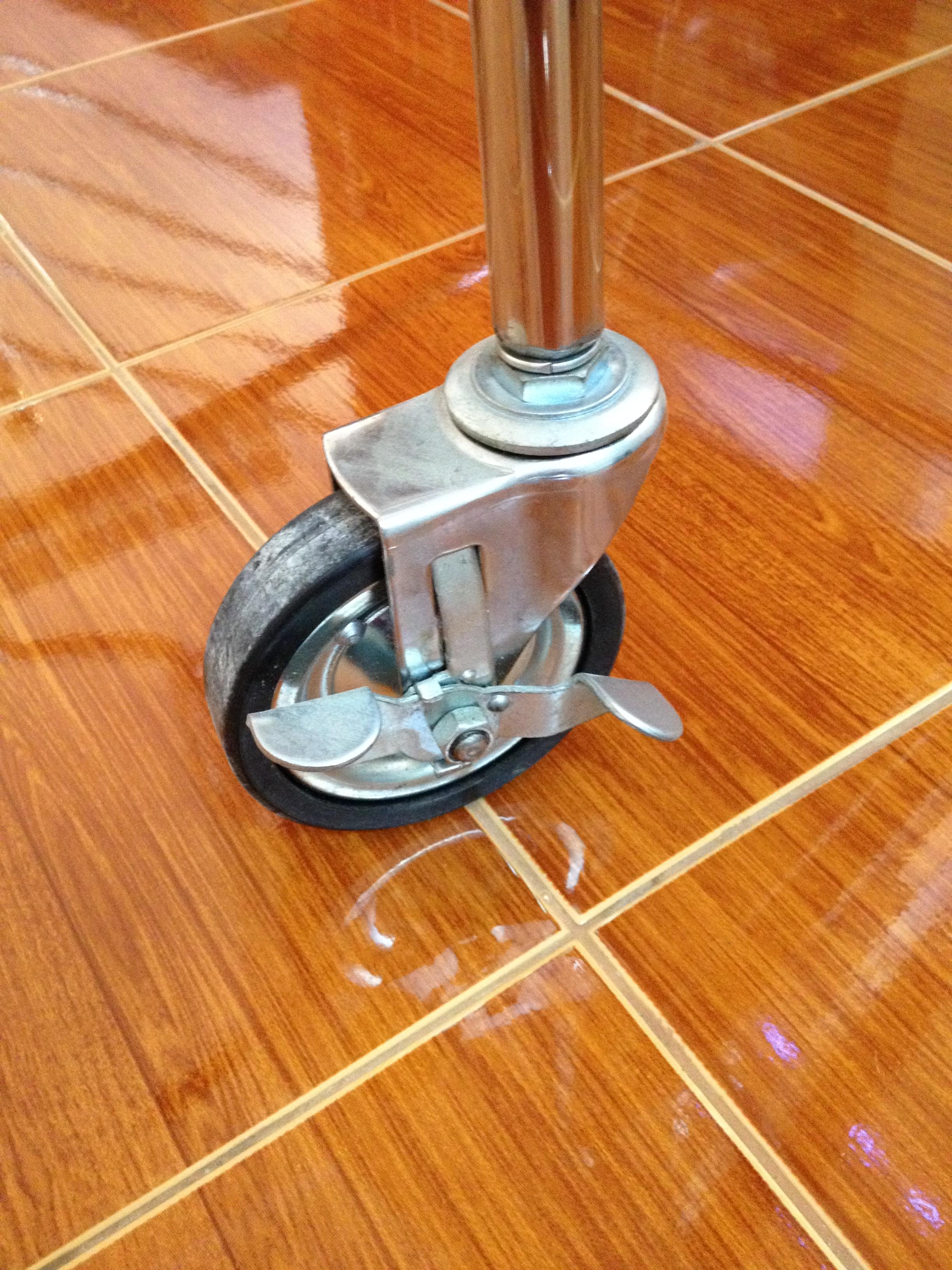 BB01 เตียง 2 ไกร์มือหมุน + ที่นอนตอนเดียวหุ้มหนังเทียม (ส่งฟรี)