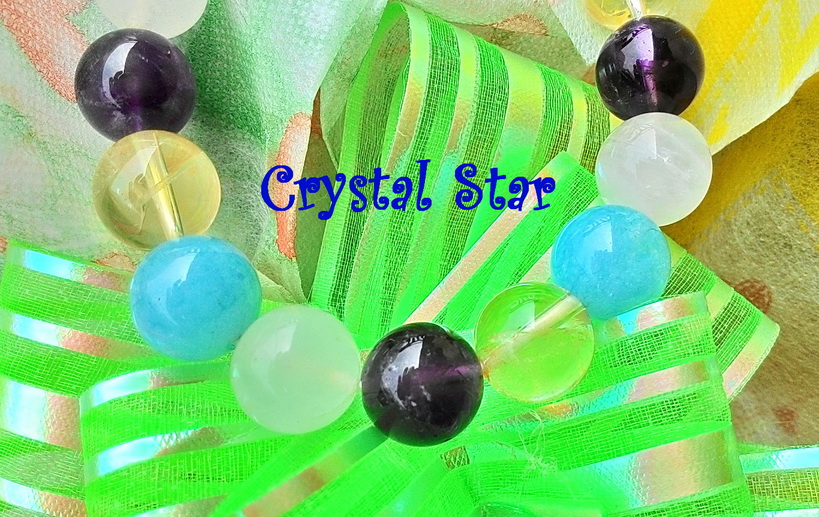 สร้อยข้อมือหินสีรวม