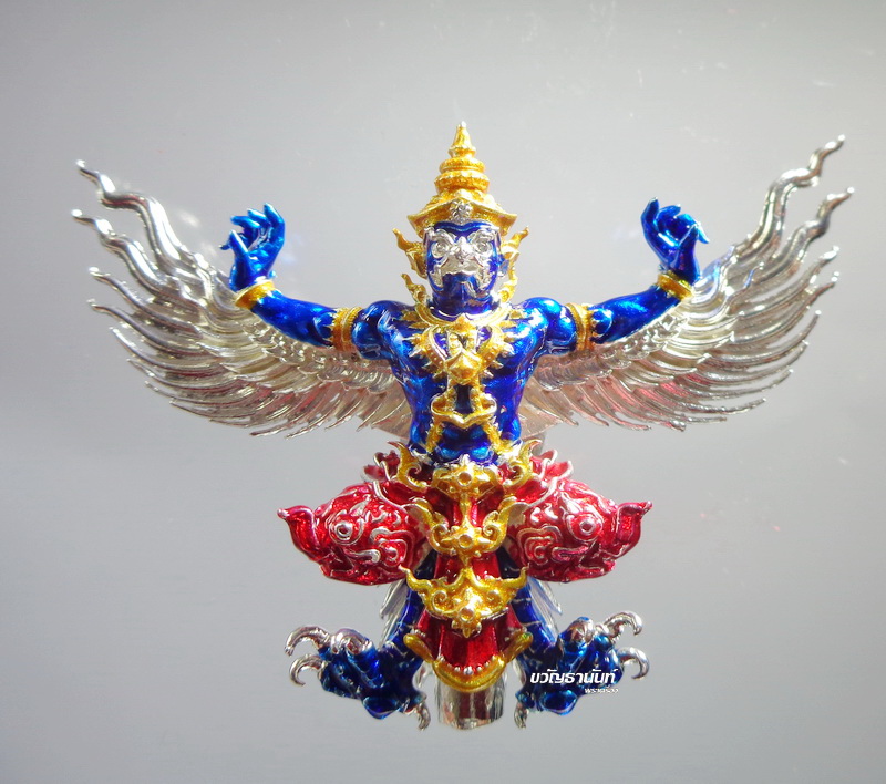พญาครุฑ ๑๐๐ ปี เศรษฐีปากน้ำโพ (สูง 4 ซ.ม.) มหาชนวนชุบเงิน ลงยาราชาวดี