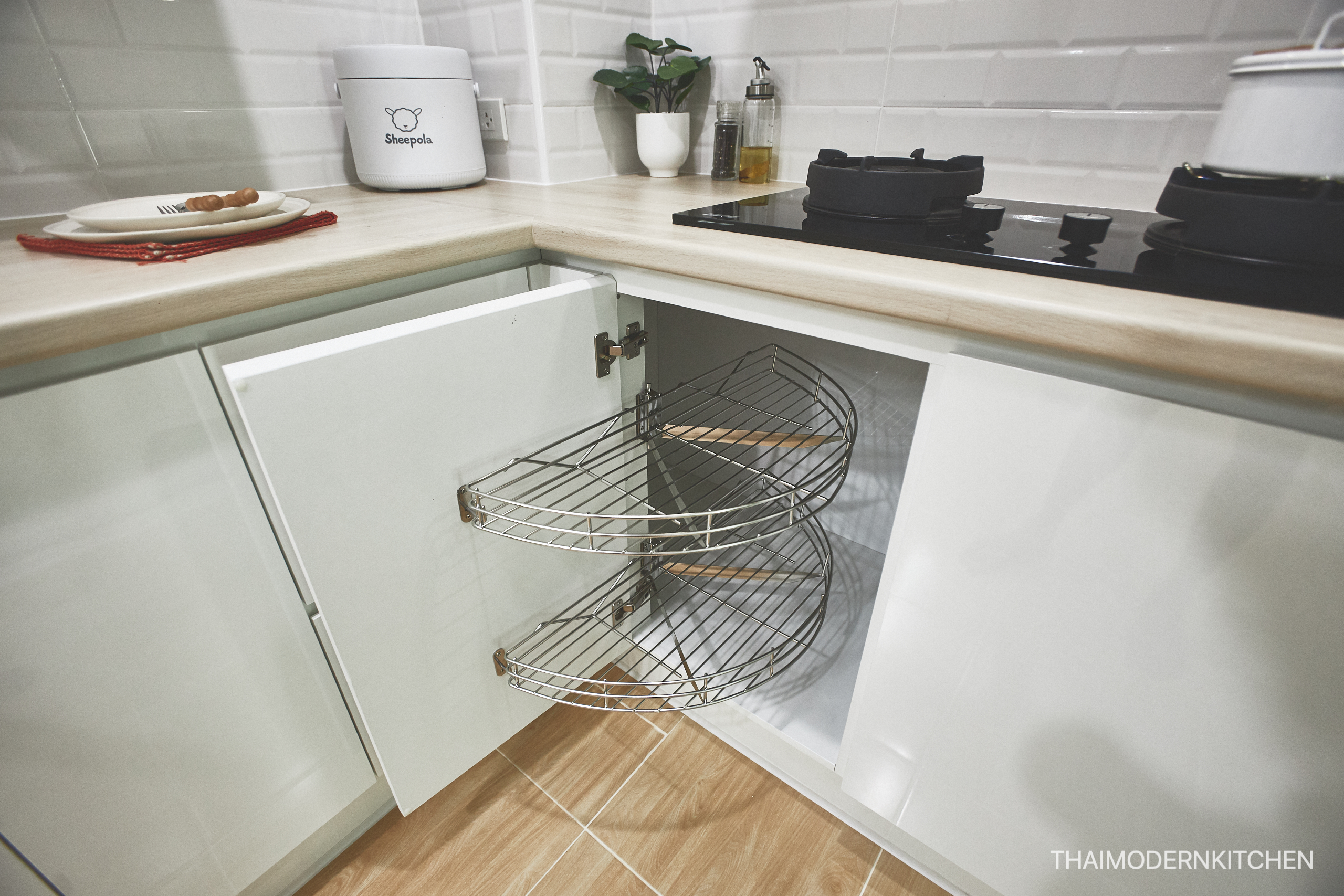 #ครัวบิ้วอิน ราคา 53000- #ติดเสา ขนาด 2.2 ตู้บนล่าง 1.5 ตู้ล่าง Top laminate 53000-