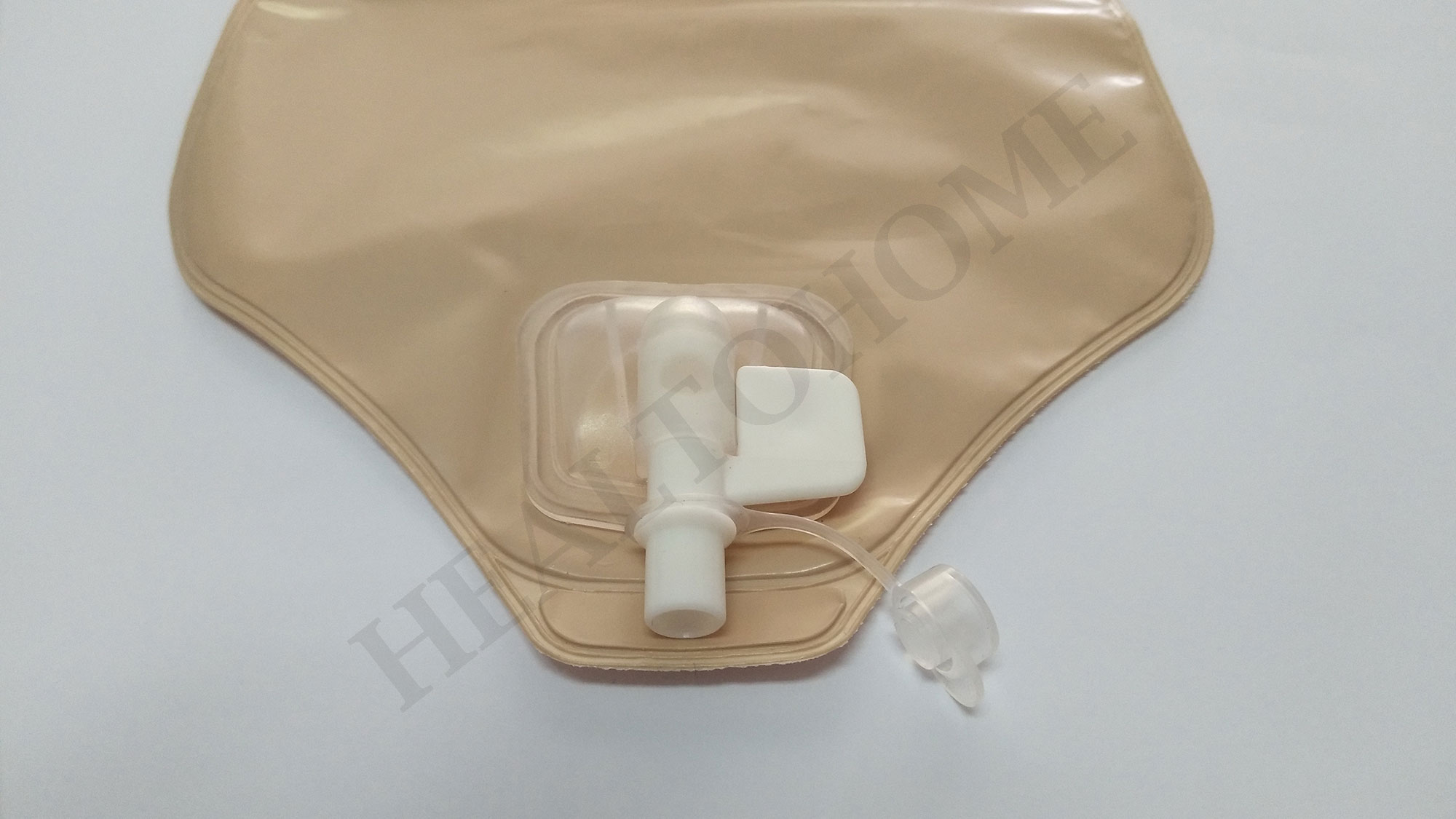 Convatec ถุงปัสสาวะหน้าท้องแบบแยกแป้น ชนิดขุ่น ปลายก๊อก ขนาด 45 มม. (เฉพาะถุง)