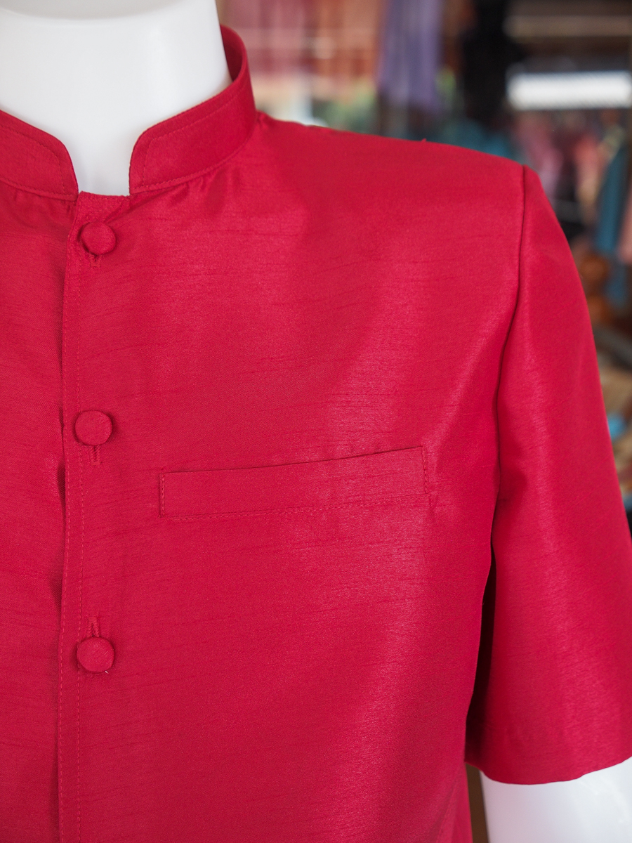 เสื้อผ้าไหมแพรทอง คอพระราชทาน สีแดง ไซส์ 4XL