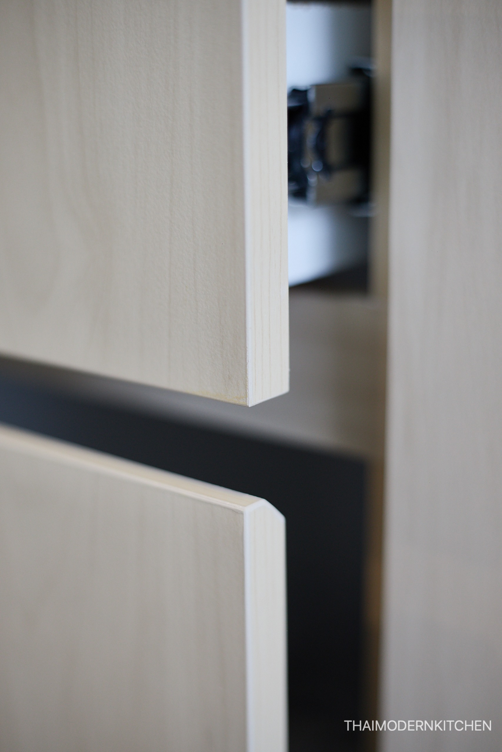 ครัวบิ้วอิน บ้านคุณฟ้าใส คาเฟ่ญี่ปุ่นในบ้านดีๆนี่เอง ราคา 48,000 บาท 2.3 ตู้ล่าง 1.5 counter