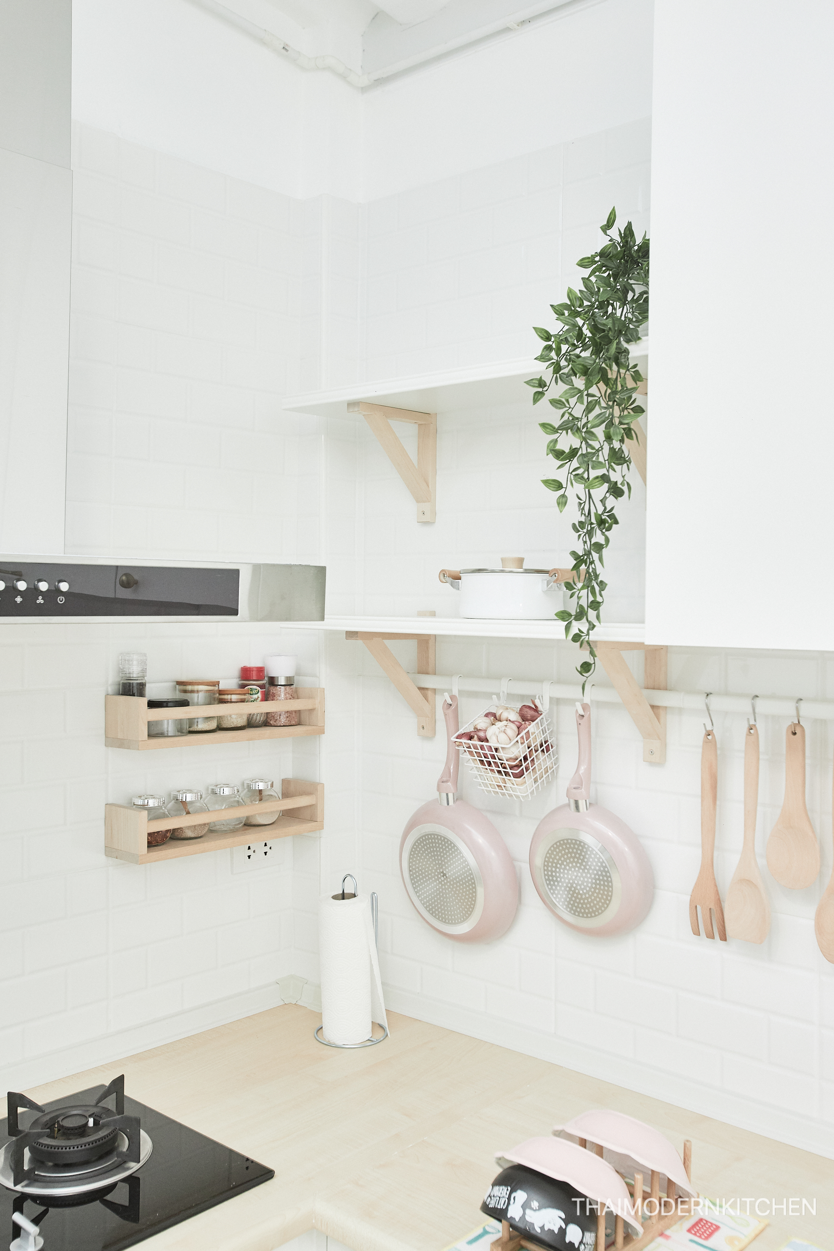 ครัวบิ้วอิน 2.8+1 ตู้บน+ล่าง