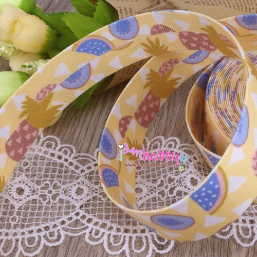 ริบบิ้นผ้า เทปผ้าสไตล์ญี่ปุ่น ขนาด 25 มิล สีเหลืองลายผลไม้ (1 หลา)