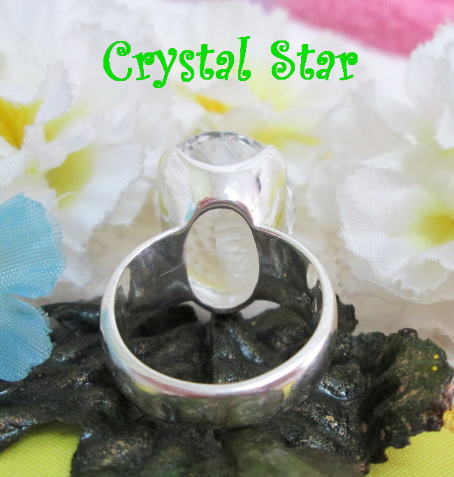 แหวนคริสตัล