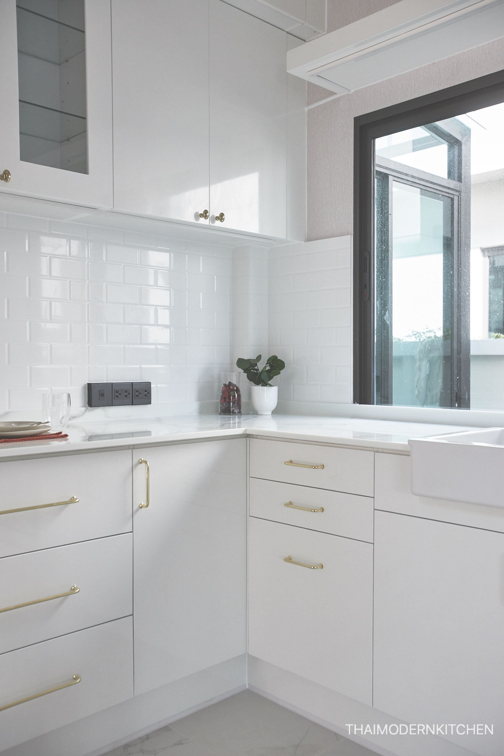 ครัวบิ้วอิน บ้านคุณ ภัทริยา 2.2 ตู้ล่าง 2.6 ตู้บน + ล่าง