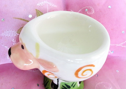 เซรามิค (สำหรับวางไข่)