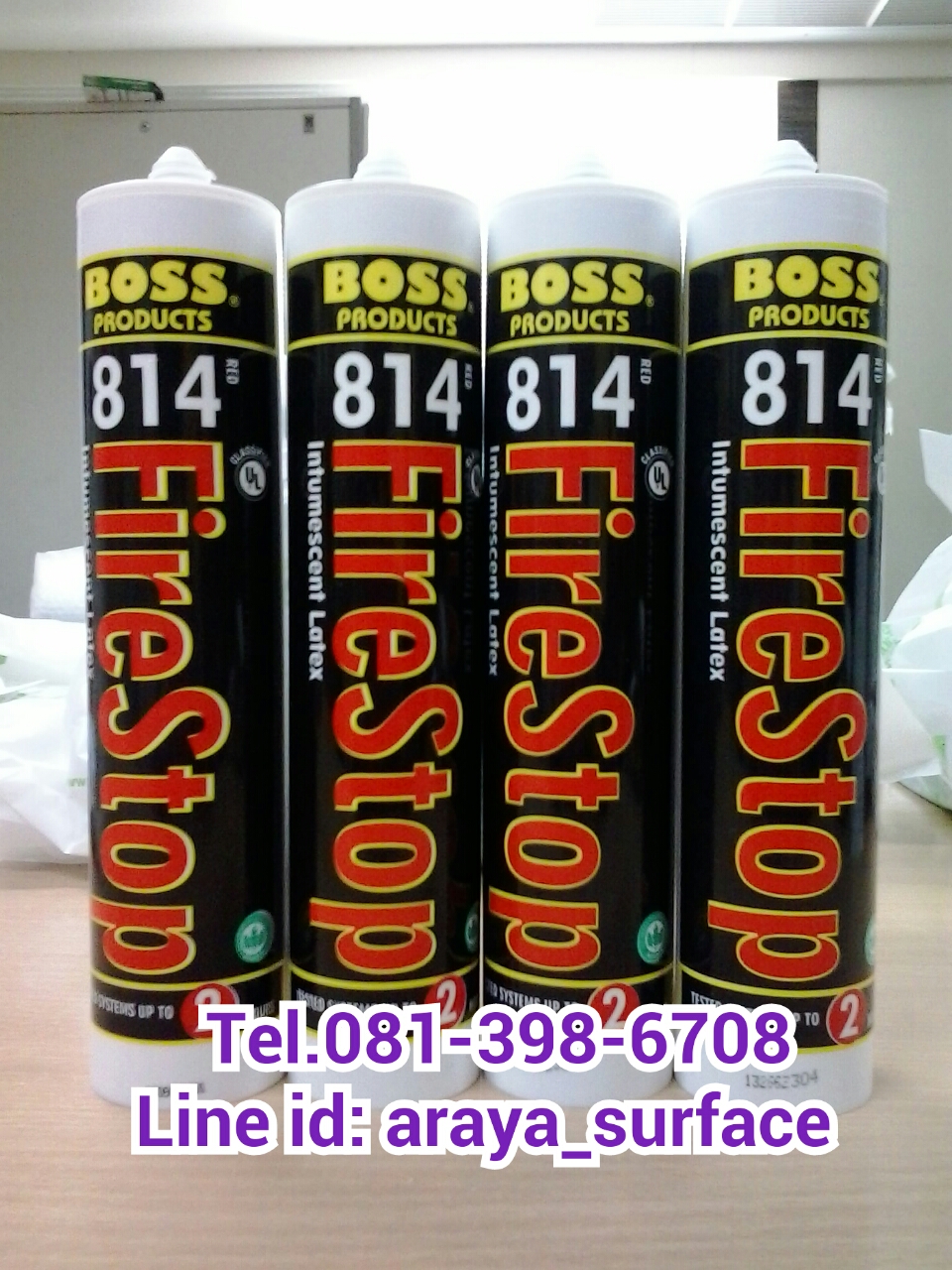 Boss 814 In tumescent Latex Firestop Sealant สิลิโคนป้องกันไฟลาม เป็นวัสดุยาแนวยึดเกาะได้ดีกับคอนกรีต,โลหะ,ไม้,พลาสติก,และฉนวนหุ้มสายไฟ ใช้สำหรับอุดบริเวณรอบท่อที่ลอดผ่าน