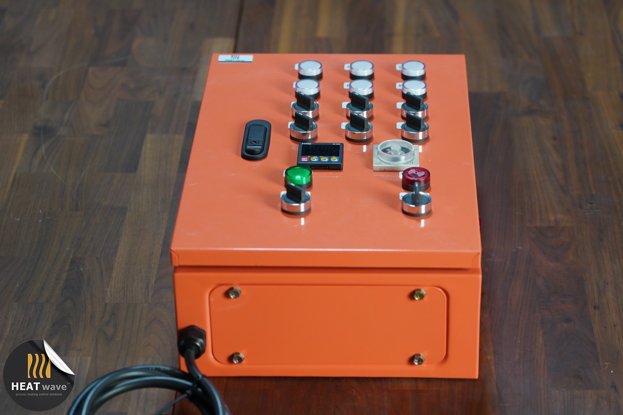 POWDER COATING CTRL MODULE FOR 6 BURNERS, 300x450x150 STEEL BOX, DIGITAL TEMP. CONTROLLER "FOTEK" TAIWAN, OMRON TIMER VERSION.3