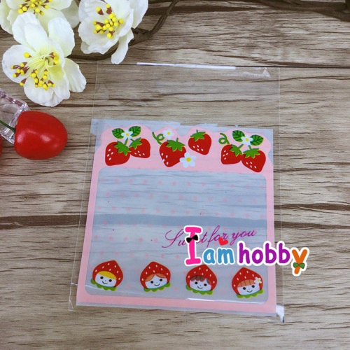 ถุงแกัวฝากาว พิมพ์ลายเด็ก และสตอเบอรี่ 10 x 11 cm.(10 ชิ้น)