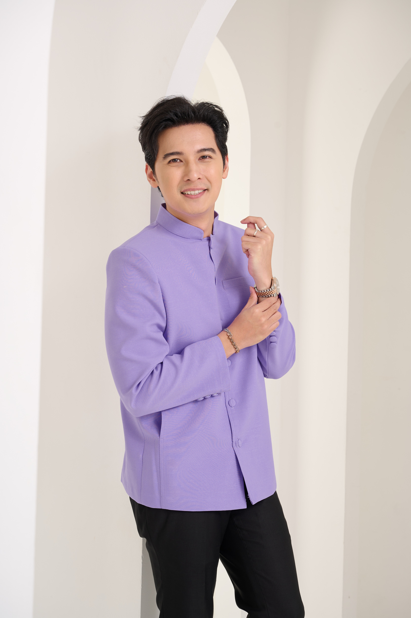 เสื้อผ้าฝ้ายแพรเงินคอพระราชทานแขนยาว สีม่วง ไซส์ 2XL