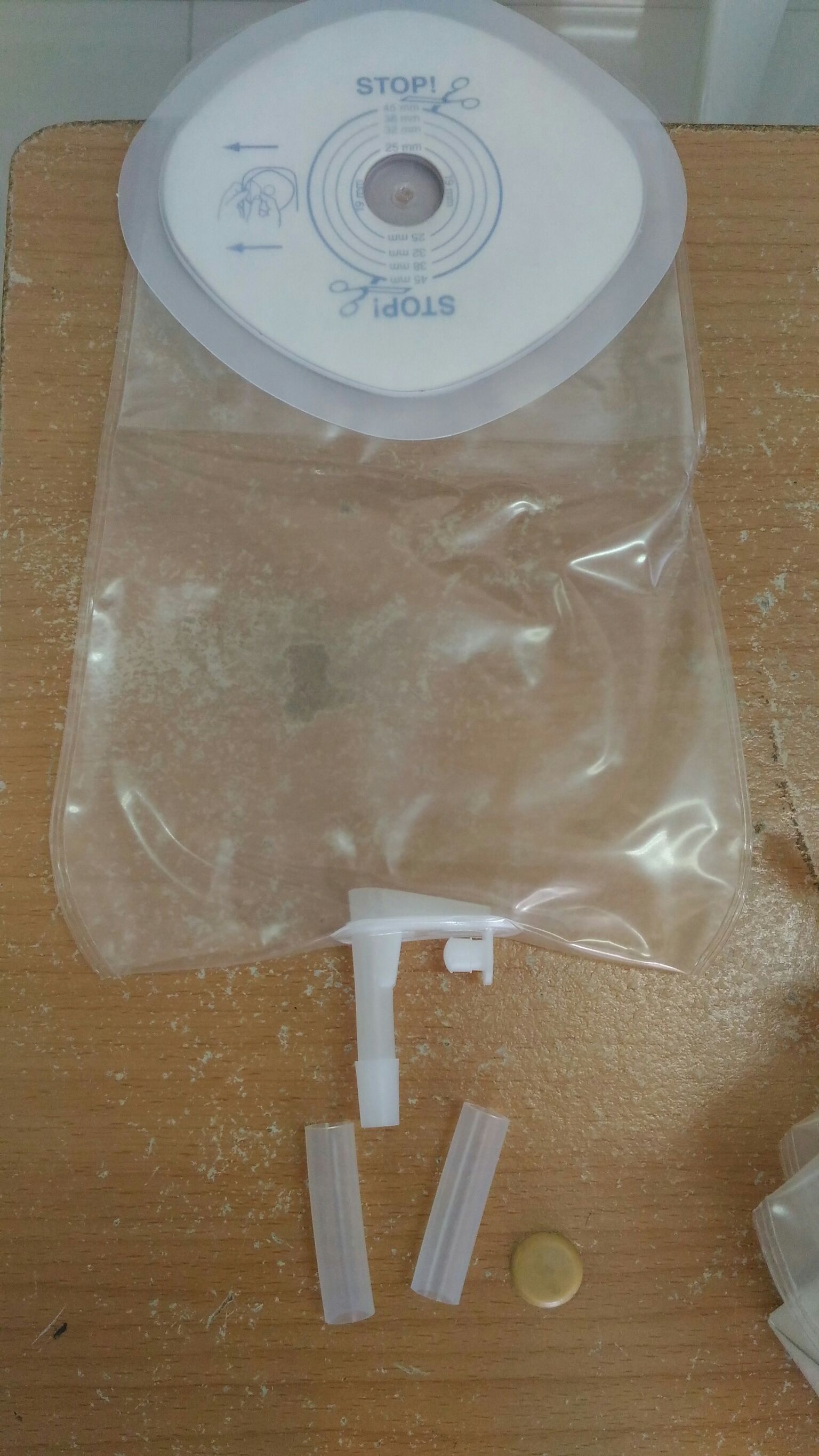 Convatec Activelife ถุงเก็บปัสสาวะหน้าท้อง (Urostomy Bag) แบบชิ้นเดียว ขนาด 19-45 มม.