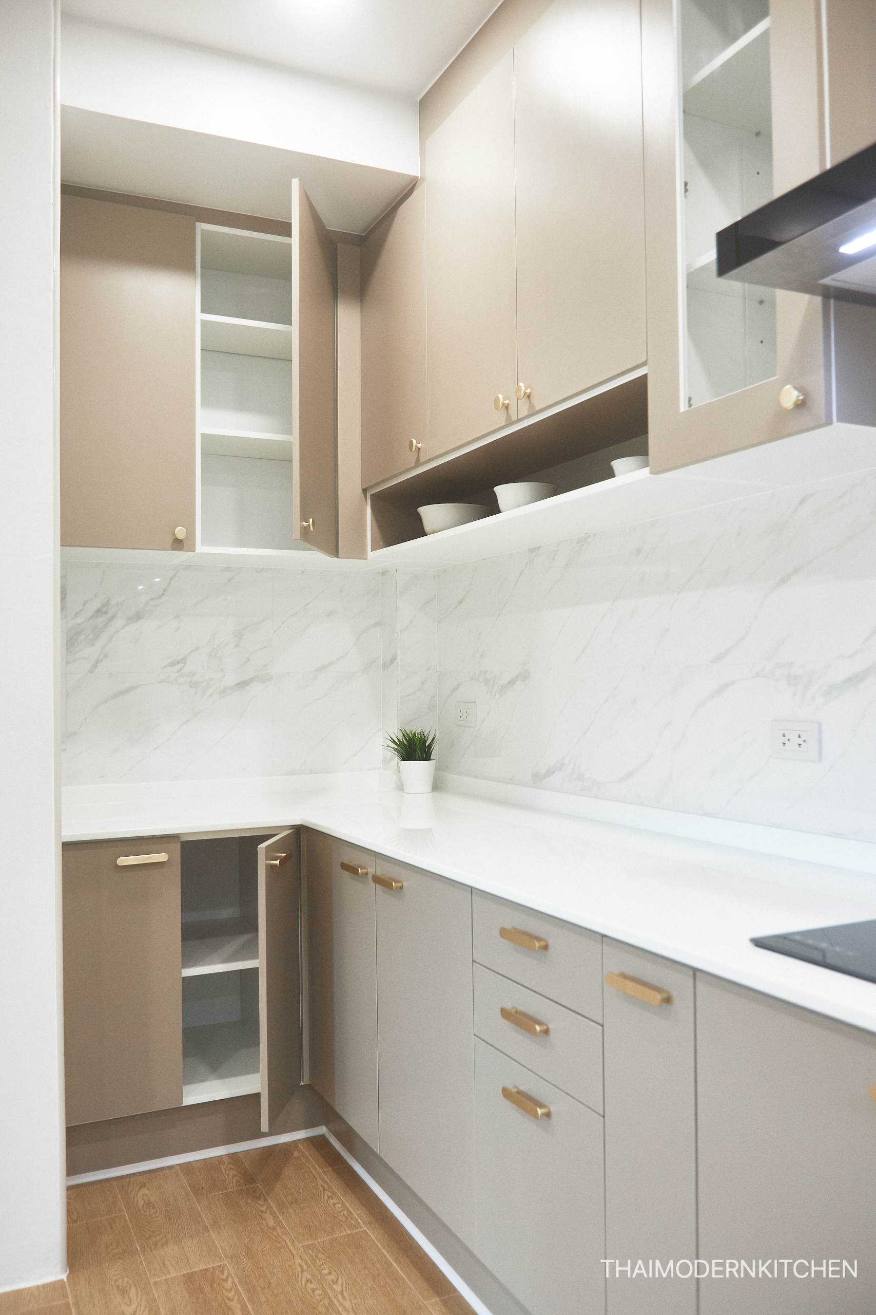 ครัวบิ้วอิน บ้านคุณพรพิมล 5.9 ตู้บน+ล่าง 2.4 ตู้ล่าง