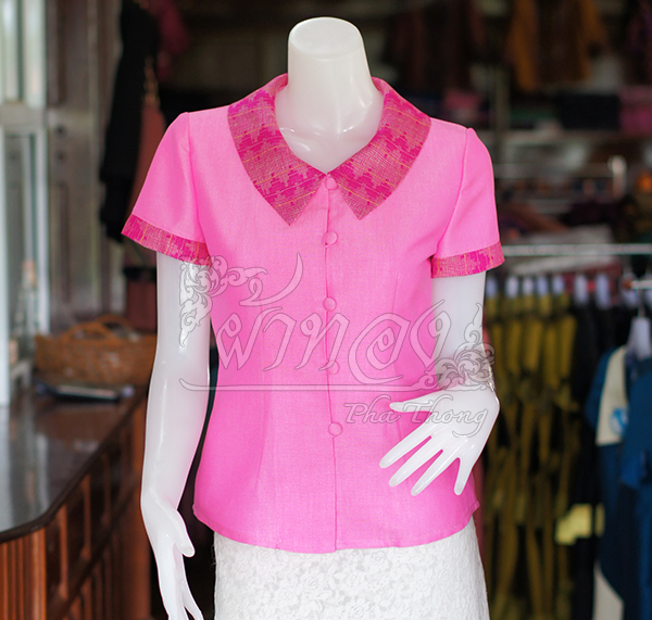 เสื้อผ้าฝ้ายสุโขทัยสีชมพูแต่งผ้ามัดหมี่สุโขทัย ไม่อัดผ้ากาว ไซส์ L