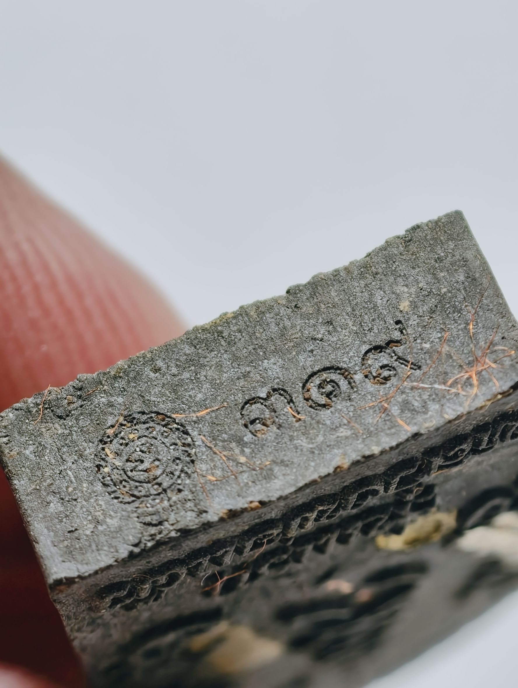 พ่อท่านแผ้ว บ้านไสหลวง จังหวัดพัทลุง ขุนแผนรุ่นแรก ปี 54 AC2323